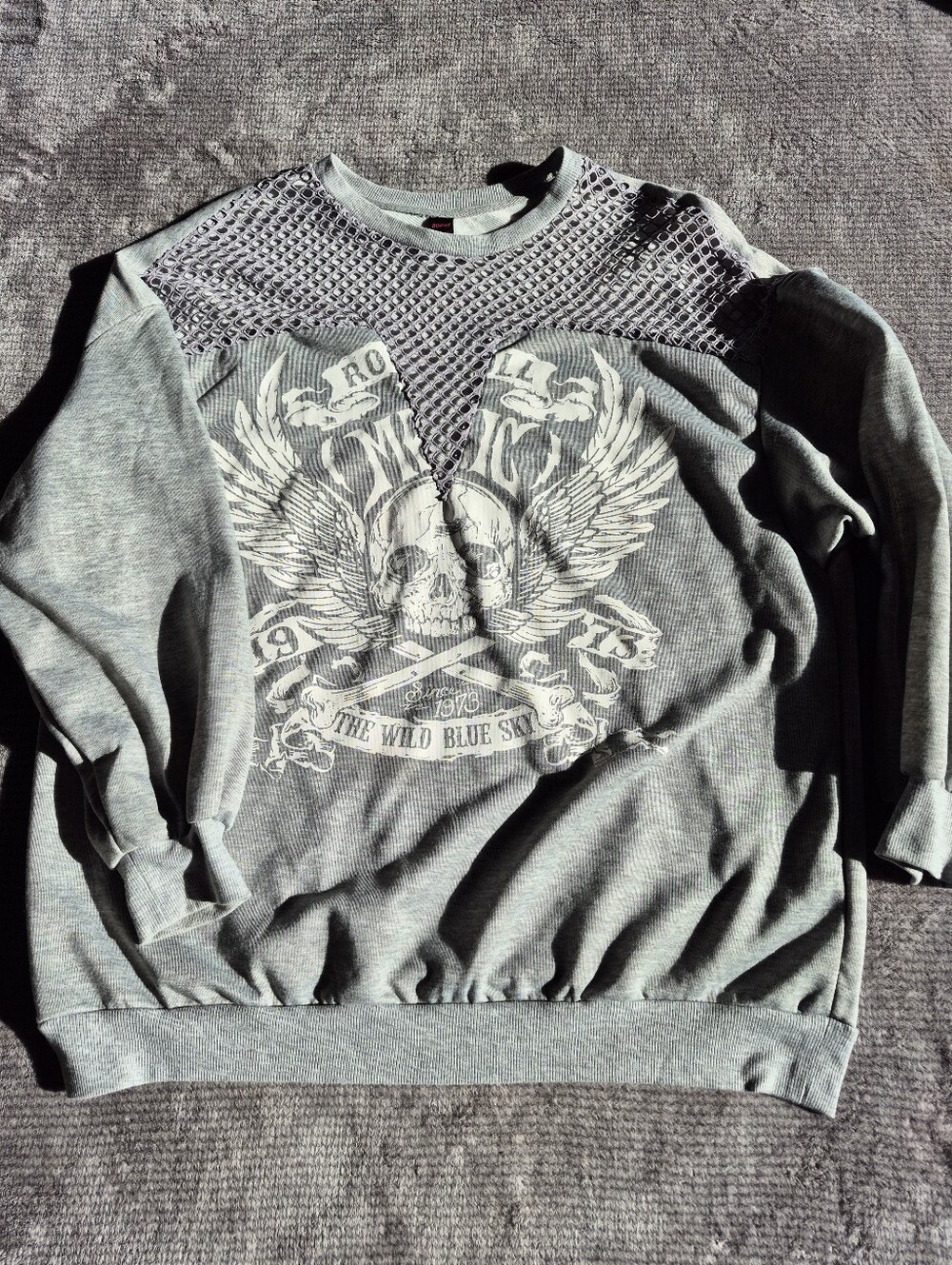 ROMWE Women's XL Gray Mesh Crewneck Pullover Sweatshirt Skull Graphic Print,
